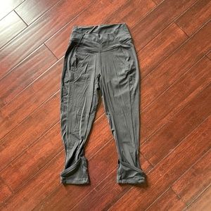 Gymshark Cropped Cutout Black Legging